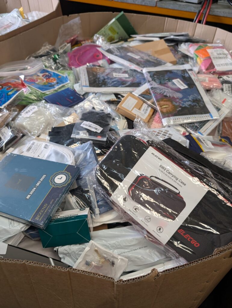 Low cost retail merchandise under twenty pounds from Amazon bulk pallets for TikTok live streams